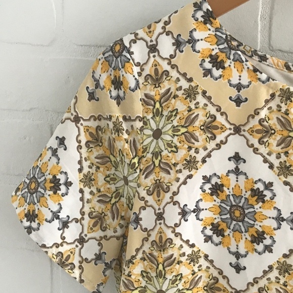 Lulus Mini dress Retro Mod Buttery soft Butter Yellow white Mozaïk print Size XS - Picture 5 of 11